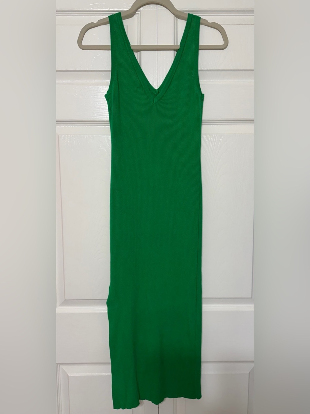 House of Harlow 1960 green ribbed v-neckline front and back midi dress size S